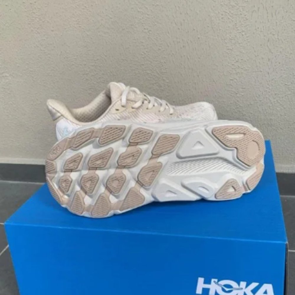 Hoka Clifton 9 Eggnog Beige Ivory Women - Picture 2 of 6